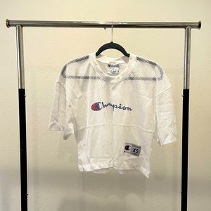 Champion Cropped Shirt